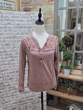 Lucky & Coco Mauve Beaded Long Sleeve 100% Cotton Top, Womens Sz M, Western